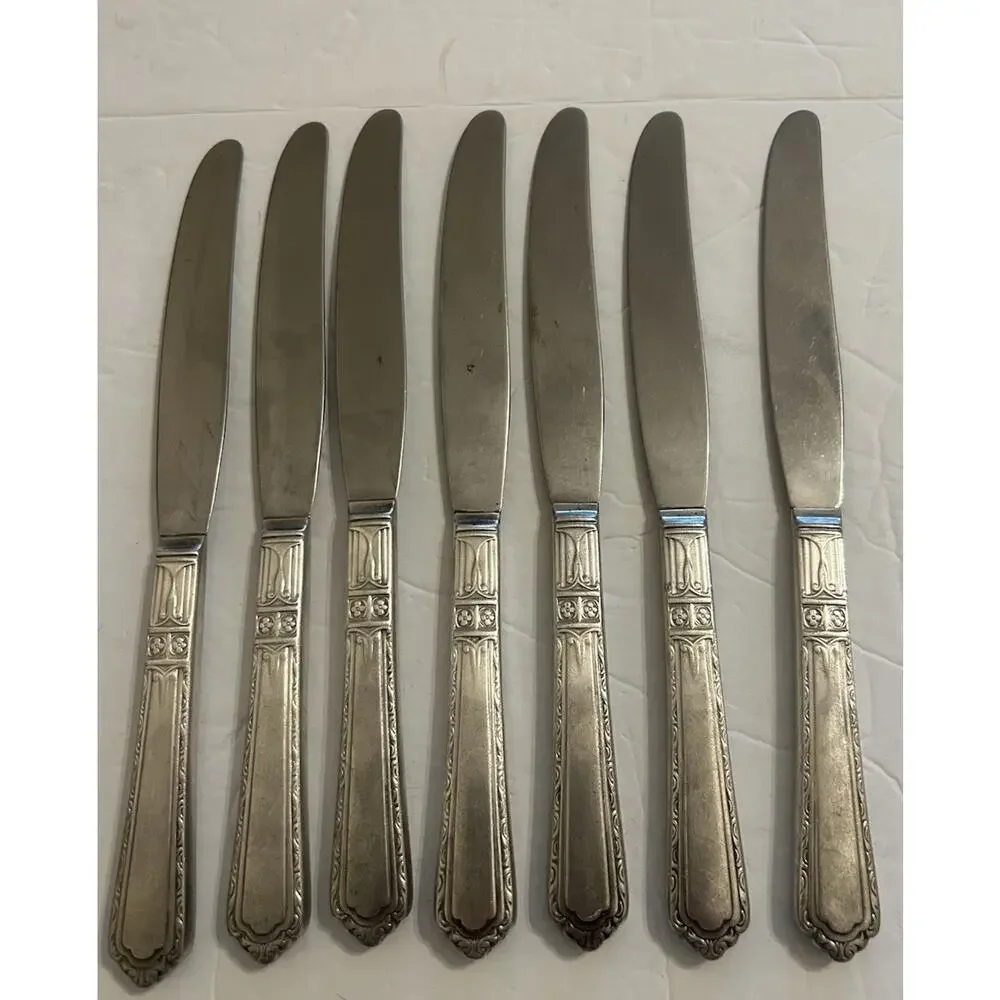 Antique Wallco Sectional A1+ Silver plate Carlton Set (7) Art Deco Grille Knives